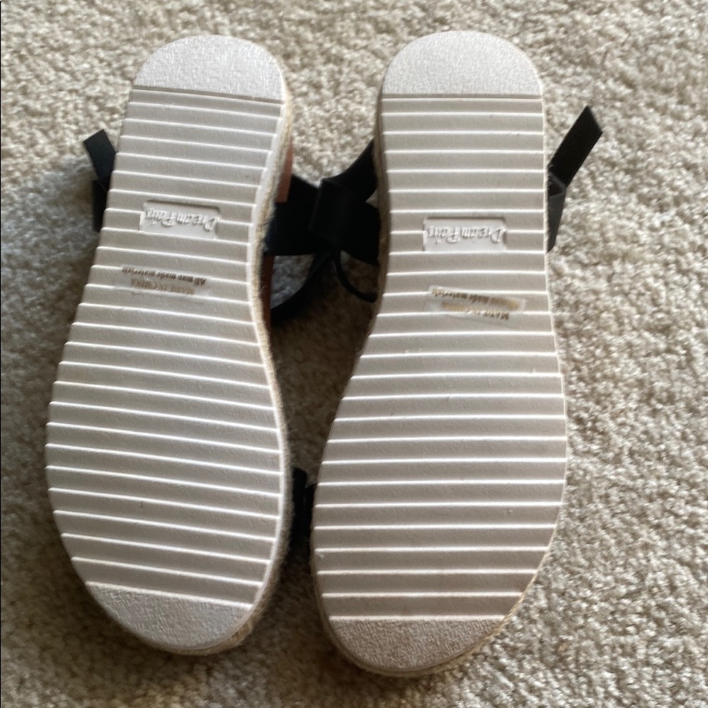 Dream Pairs Black Espadrille Sandals - Picture 4 of 5